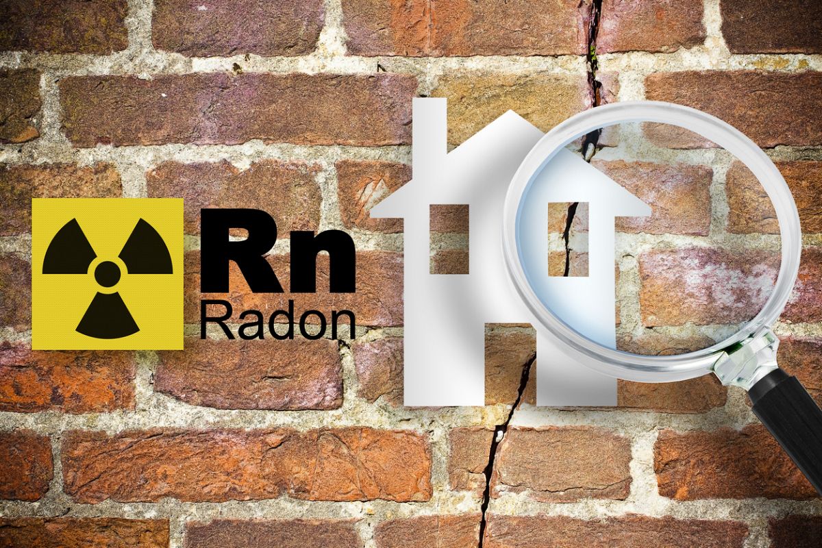 Vabljeno predavanje: Ionizirajoče sevanje in radon v življenjskem okolju